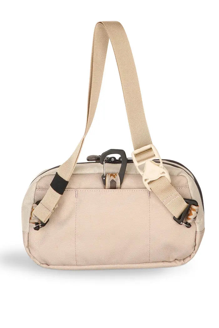 遠野倉庫 Yuenye Warehouse