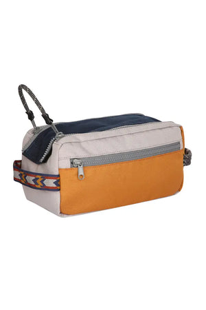 遠野倉庫 Yuenye Warehouse