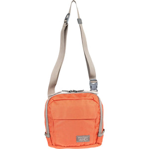 遠野倉庫 Yuenye Warehouse