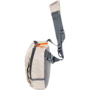 遠野倉庫 Yuenye Warehouse