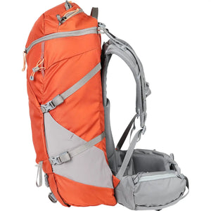 遠野倉庫 Yuenye Warehouse