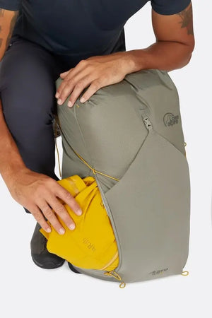 遠野倉庫 Yuenye Warehouse