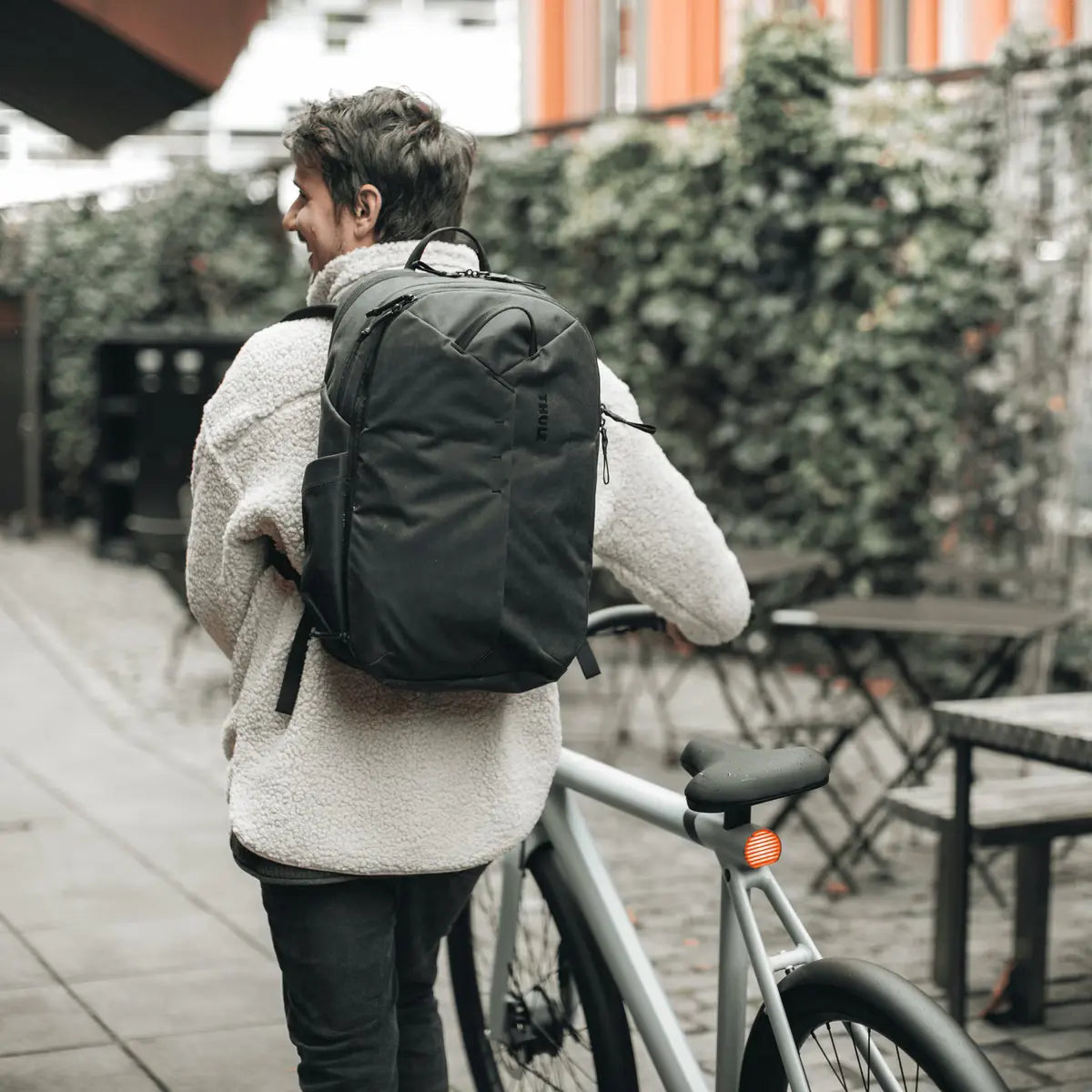 Thule Aion Travel Backpack 28L 旅行背包 - 遠野倉庫 Yuenye Warehouse