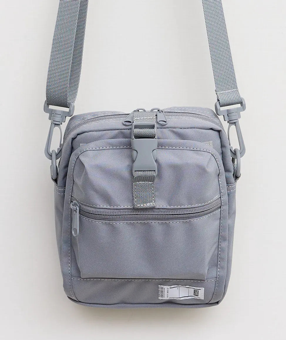Plain-Me Travel Bag 旅行小包 - 遠野倉庫 Yuenye Warehouse