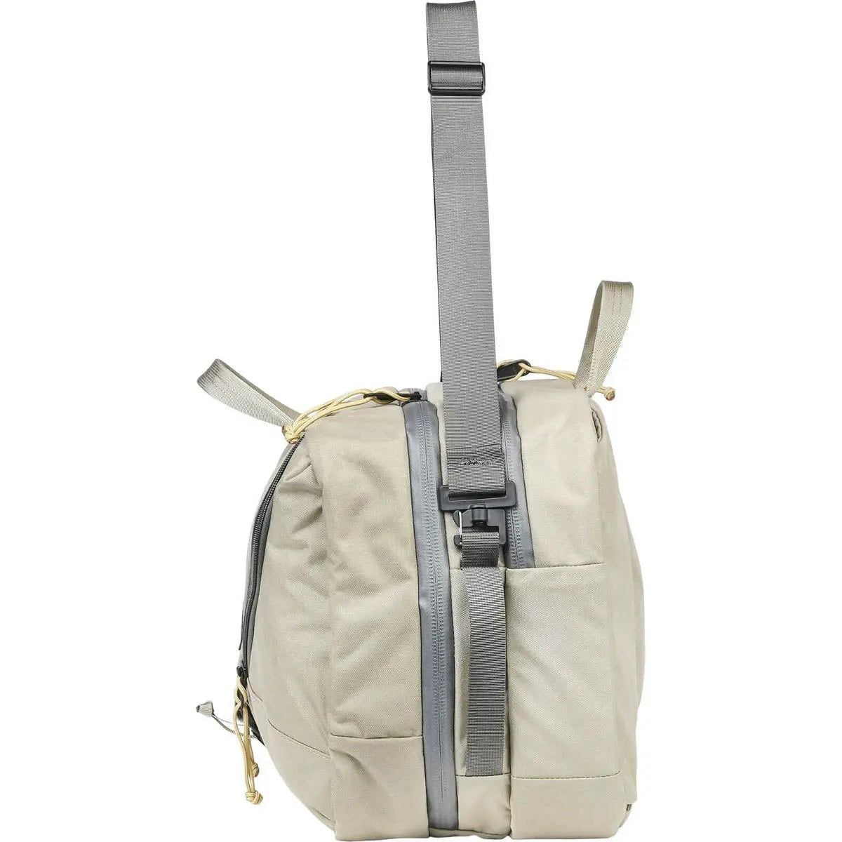 Mystery Ranch 3 Way 27 Briefcase 隨行公事包 - 遠野倉庫 Yuenye Warehouse