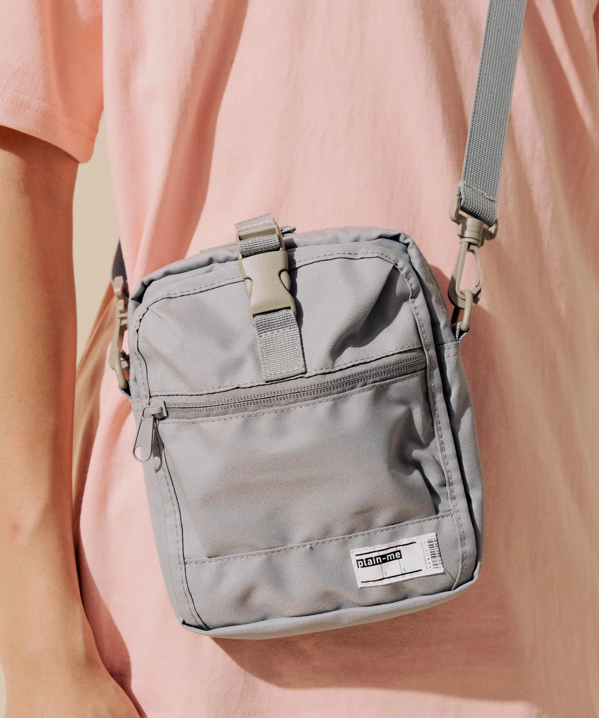 Plain-Me Travel Bag 旅行小包 - 遠野倉庫 Yuenye Warehouse