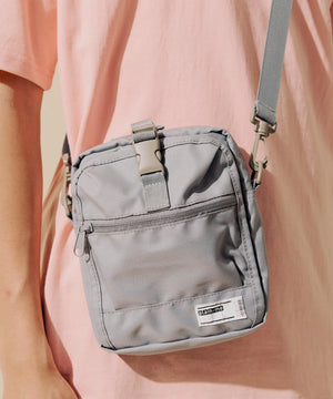 Plain-Me Travel Bag 旅行小包 - 遠野倉庫 Yuenye Warehouse