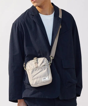 Plain-Me Travel Bag 旅行小包 - 遠野倉庫 Yuenye Warehouse