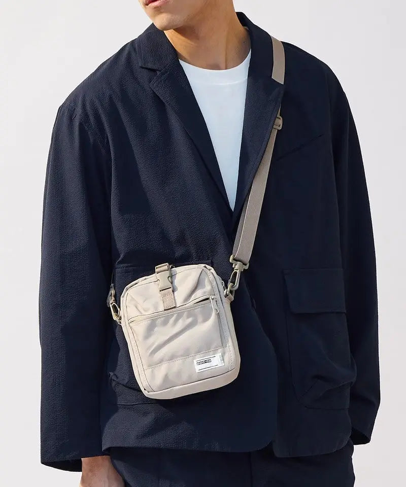 Plain-Me Travel Bag 旅行小包 - 遠野倉庫 Yuenye Warehouse