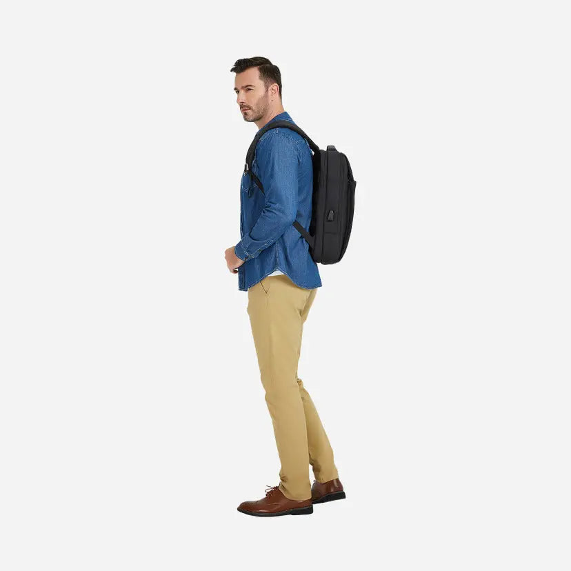 Nordace Bergen – Lightweight Daily Backpack 輕便日常背包 - 遠野倉庫 Yuenye Warehouse