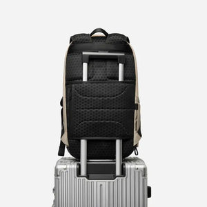 Nordace Aerial Infinity Backpack 智能背包 - 遠野倉庫 Yuenye Warehouse