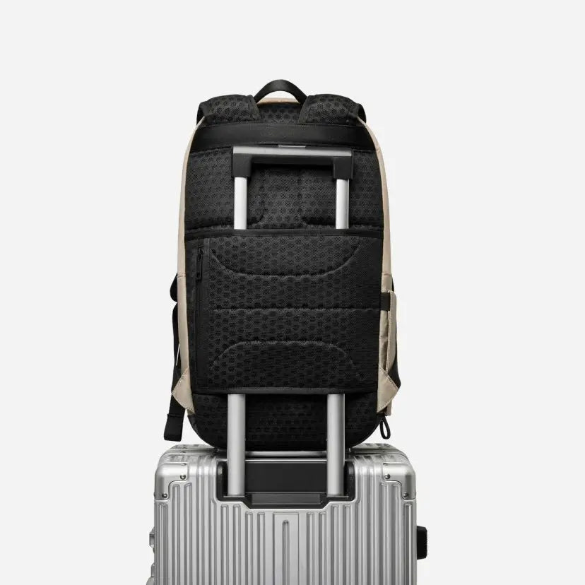 Nordace Aerial Infinity Backpack 智能背包 - 遠野倉庫 Yuenye Warehouse