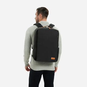 Nordace Siena Pro 17 Backpack 專業背包 - 遠野倉庫 Yuenye Warehouse