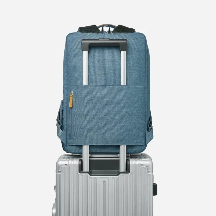 Nordace Siena Pro 17 Backpack 專業背包 - 遠野倉庫 Yuenye Warehouse
