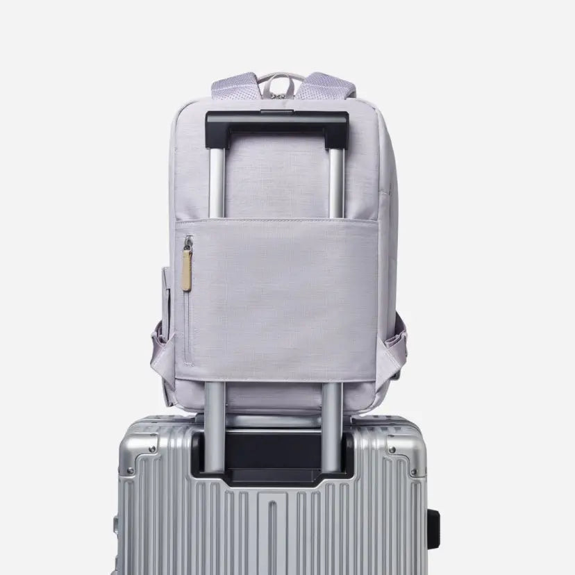 Nordace Siena Pro 13 Backpack 專業背包 - 遠野倉庫 Yuenye Warehouse