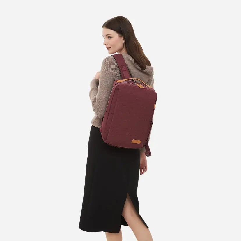 Nordace Siena Pro 13 Backpack 專業背包 - 遠野倉庫 Yuenye Warehouse