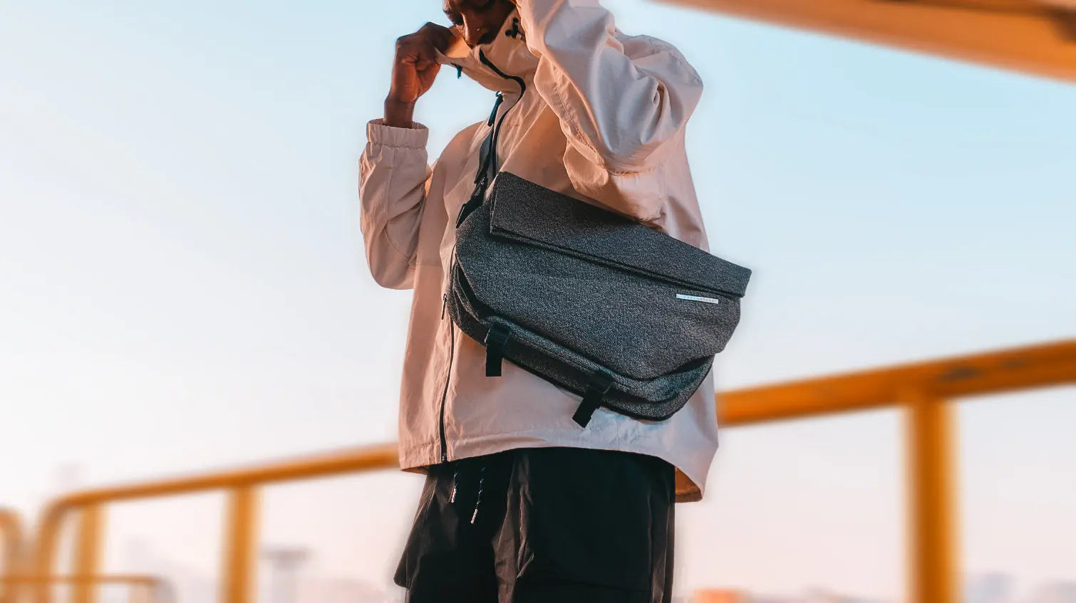 NIID Radiant Urban Sling R1 Mega 時尚單肩包 - 遠野倉庫 Yuenye Warehouse