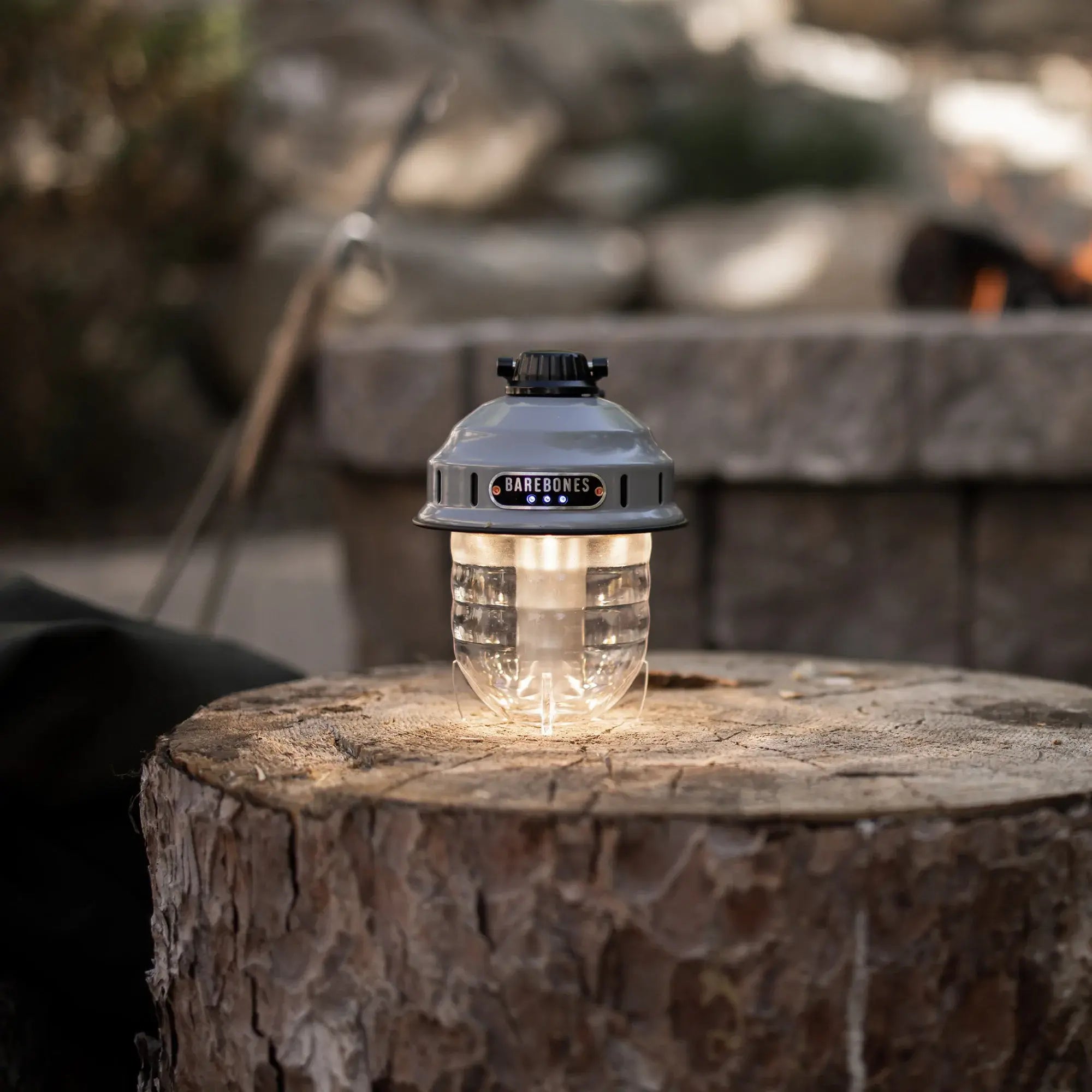 Barebones Beacon Hanging Light 松果掛燈 - 遠野倉庫 Yuenye Warehouse