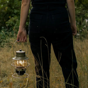 Barebones Railroad Lantern 鐵路風復古手提營燈 - 遠野倉庫 Yuenye Warehouse