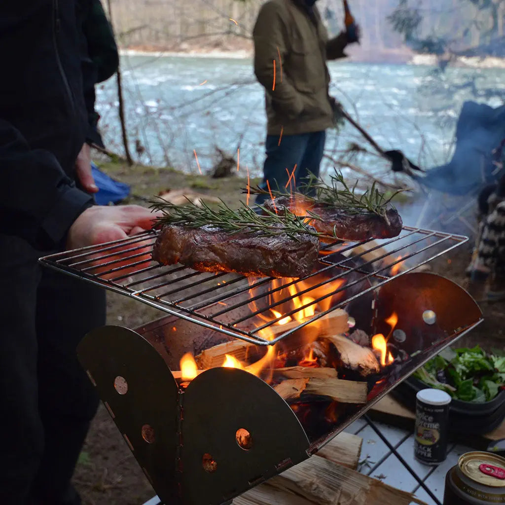 UCO Flatpack Grill and Firepit 便攜式燒烤爐 - 遠野倉庫 Yuenye Warehouse