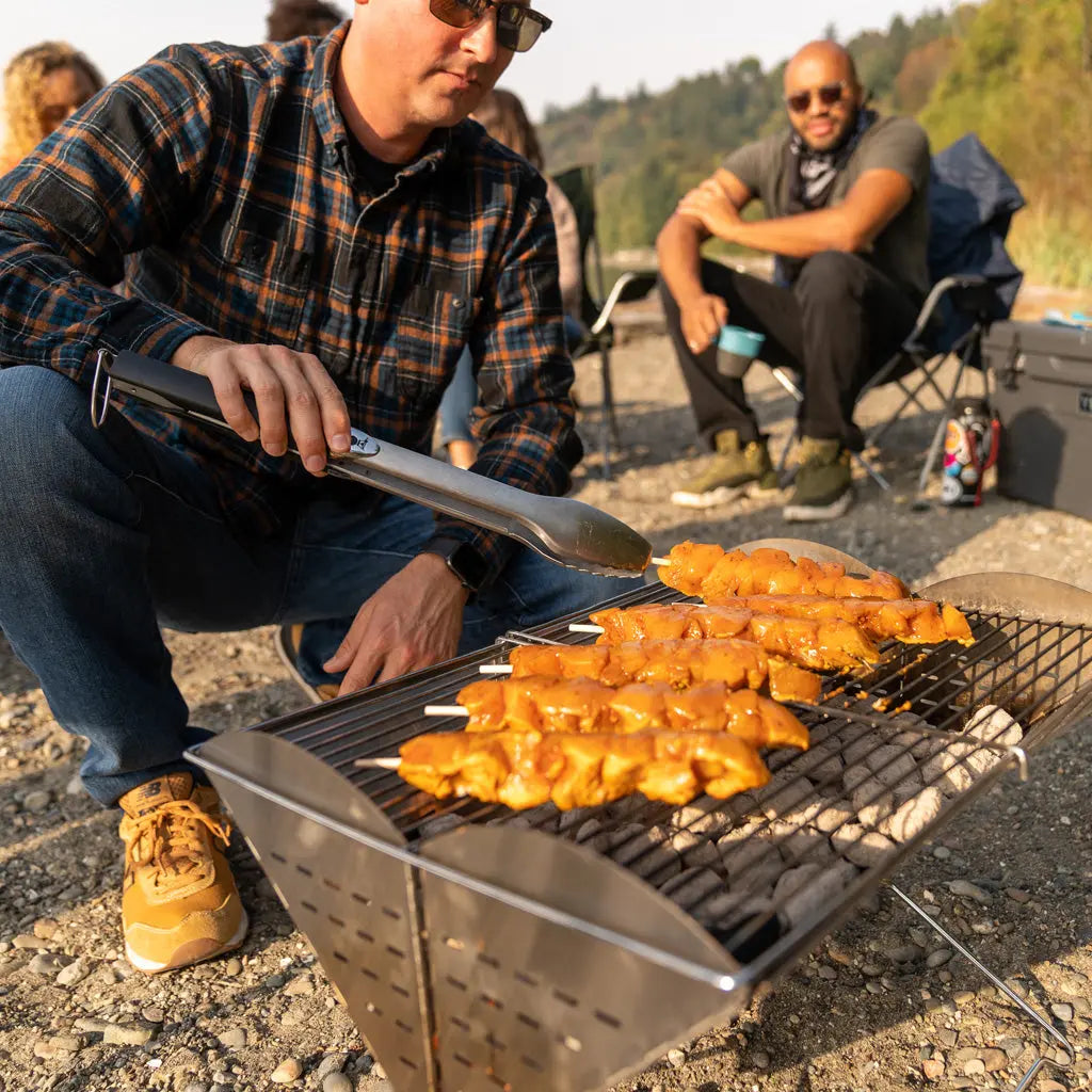 UCO Flatpack Grill and Firepit 便攜式燒烤爐 - 遠野倉庫 Yuenye Warehouse
