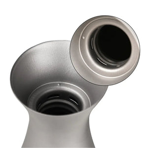 Titanium Sake Bottle 300ml 鈦清酒瓶 - 遠野倉庫 Yuenye Warehouse
